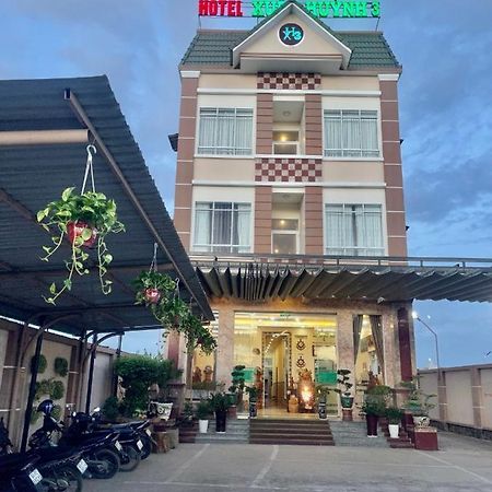 Xuan Huynh 3 Hotel 朔庄 外观 照片