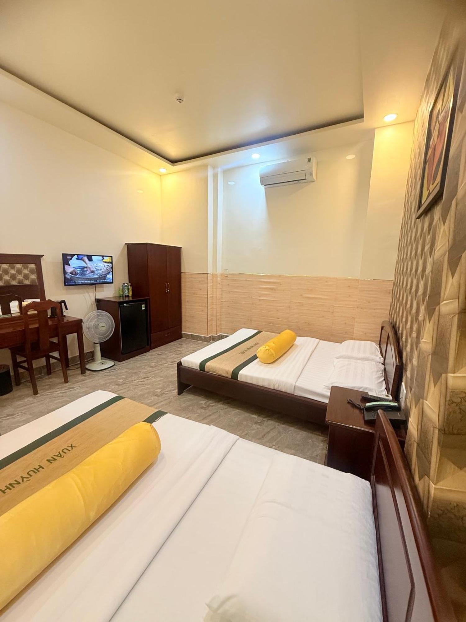 Xuan Huynh 3 Hotel 朔庄 外观 照片